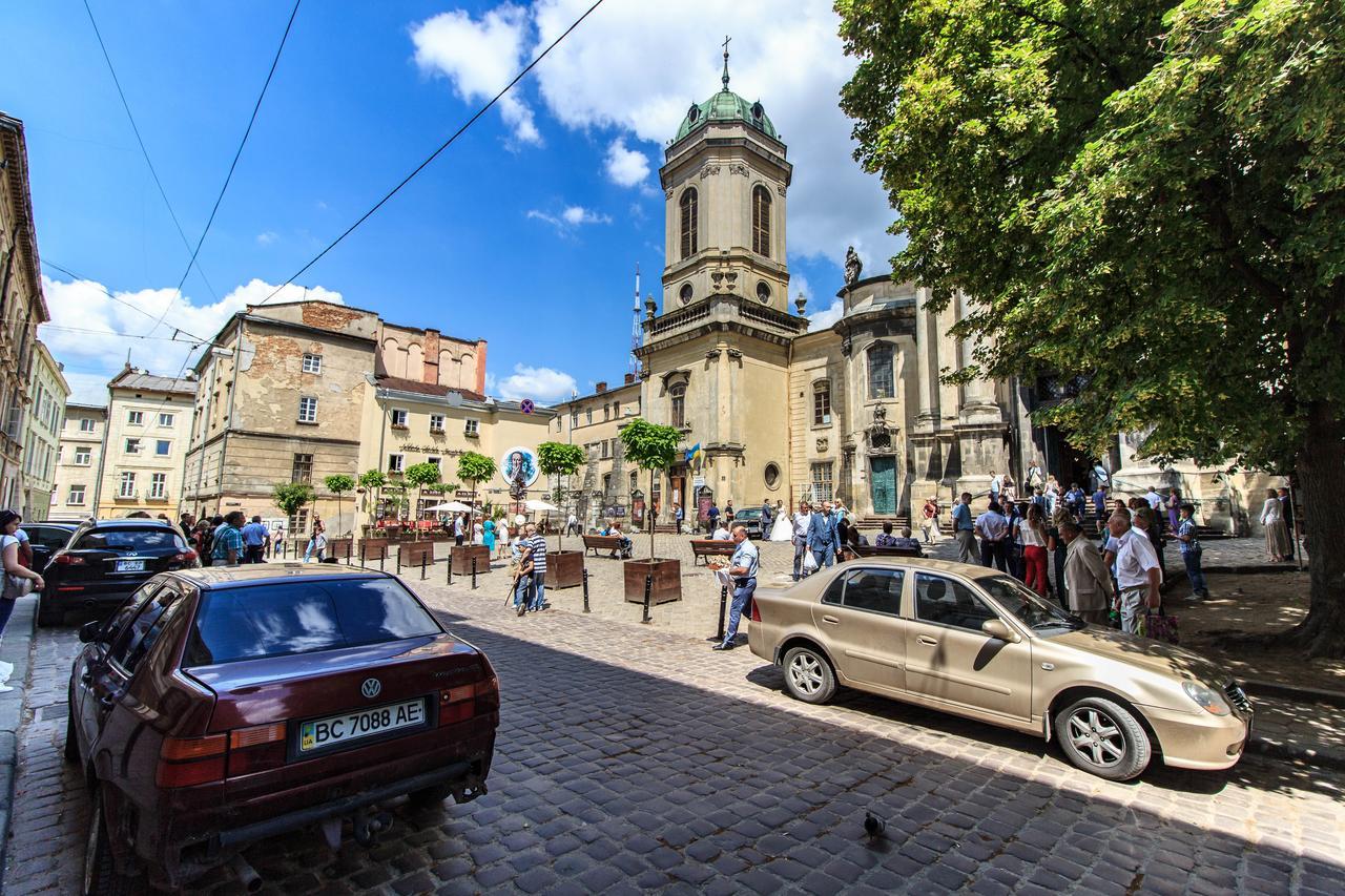 Dominicana L Apartments L Lviv Historical City Center Exterior photo